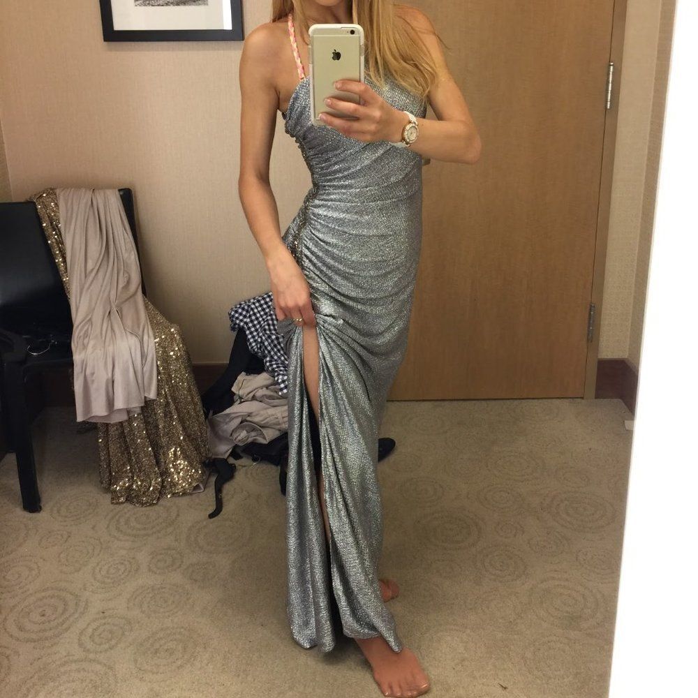 ❤Silver Embellished w/ Large Crystals Prom DressXS - Picture 5 of 5